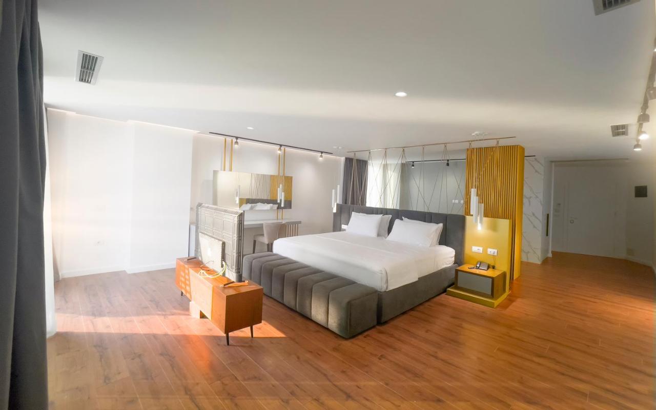 Dorchester Hotel Sarandë 외부 사진