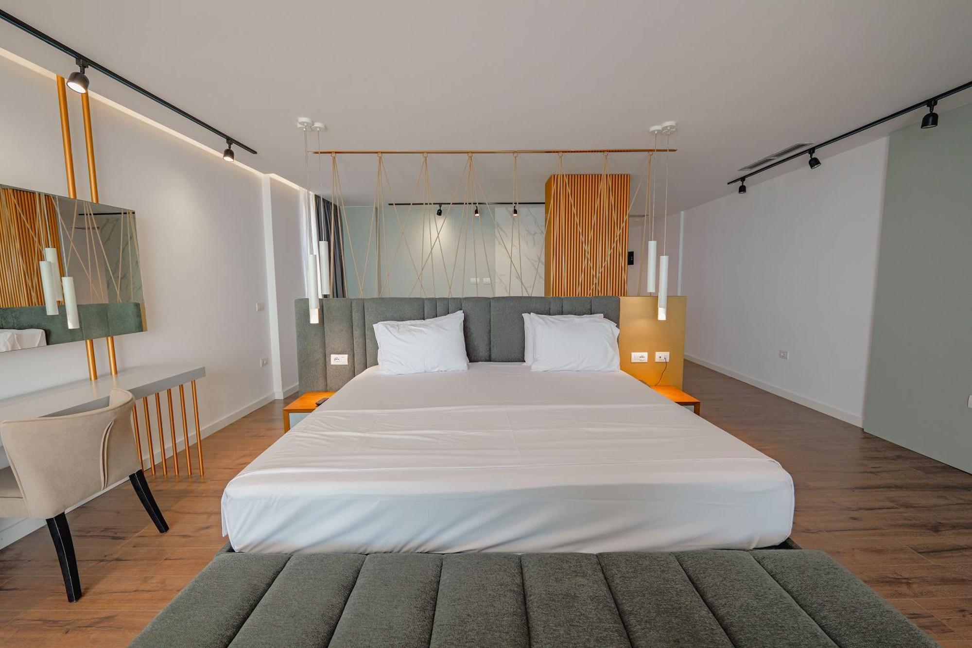 Dorchester Hotel Sarandë 외부 사진