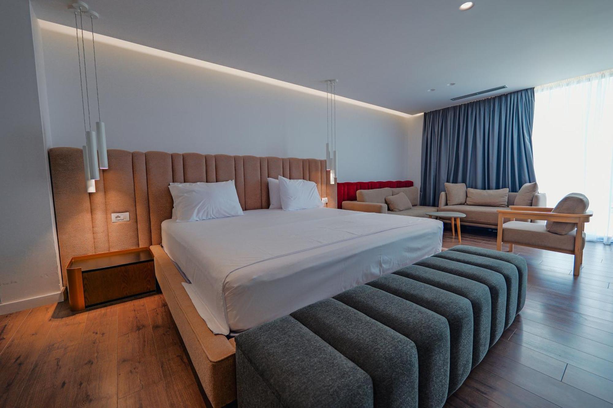 Dorchester Hotel Sarandë 외부 사진