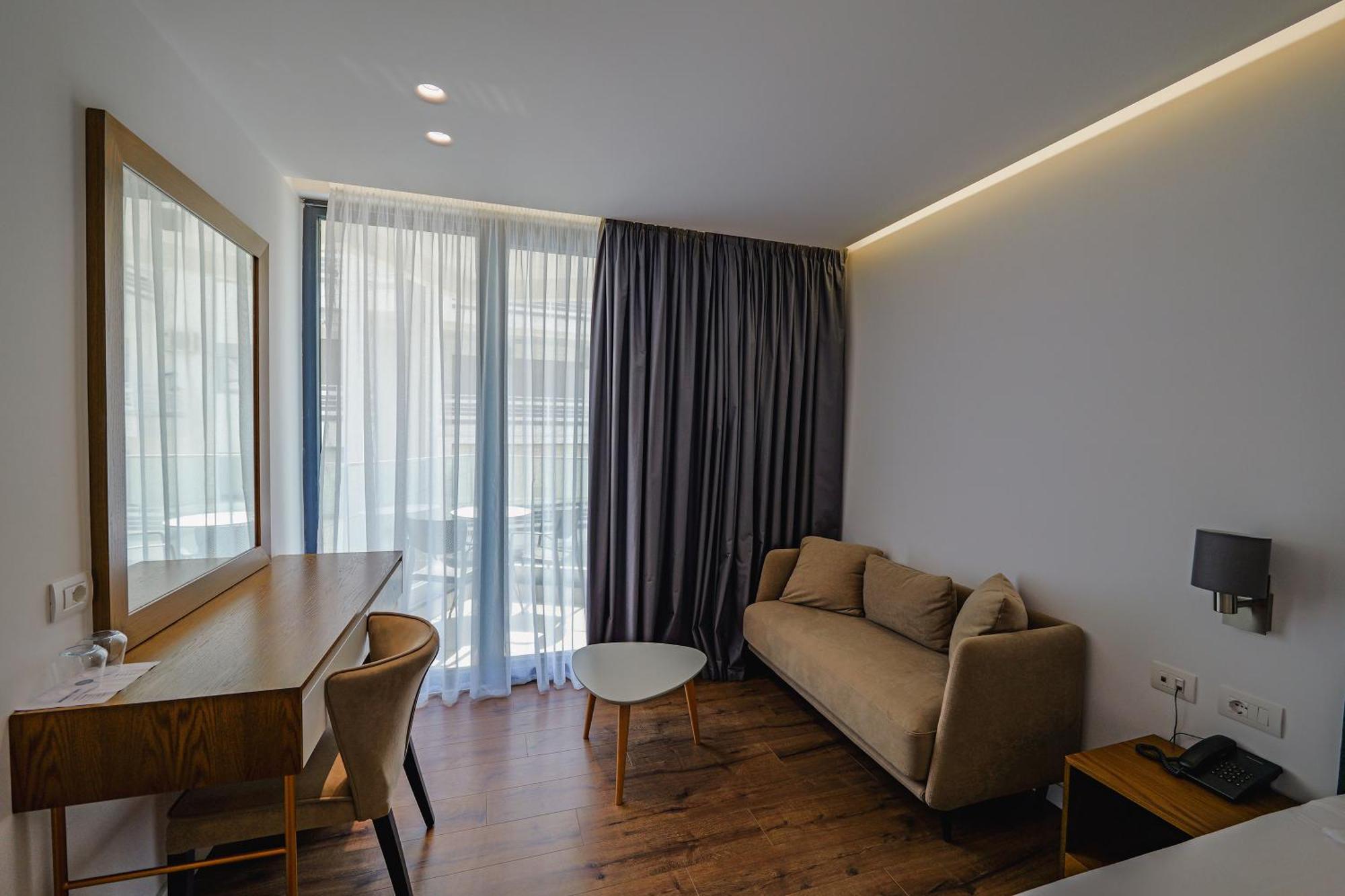 Dorchester Hotel Sarandë 외부 사진