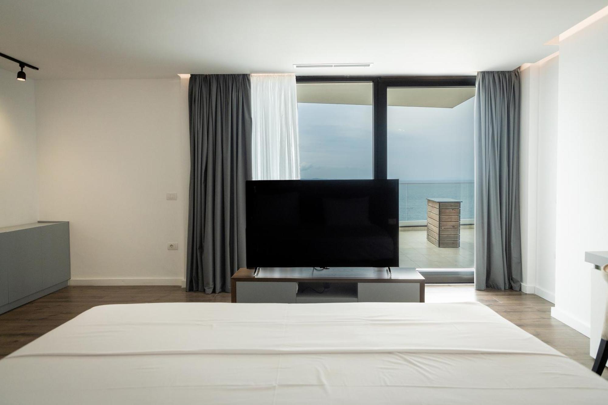 Dorchester Hotel Sarandë 외부 사진